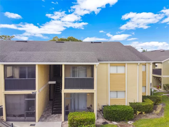 MLS: O5947580 Condo For Sale