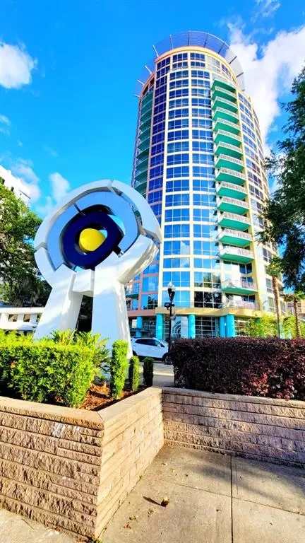 MLS: O5947738 Condo For Sale