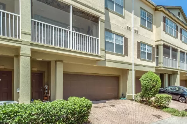 MLS: O5947951 Condo For Sale