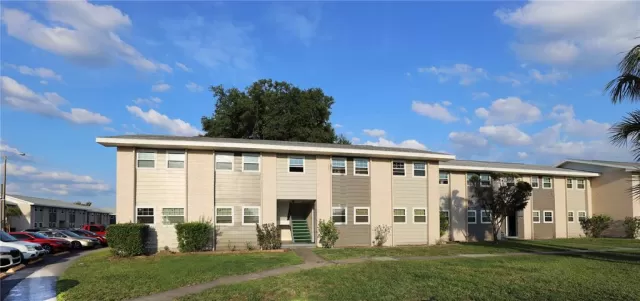 MLS: O5948060 Condo For Sale