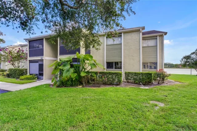 MLS: O5948175 Condo For Sale