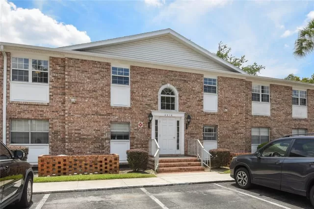 MLS: O5948222 Condo For Sale