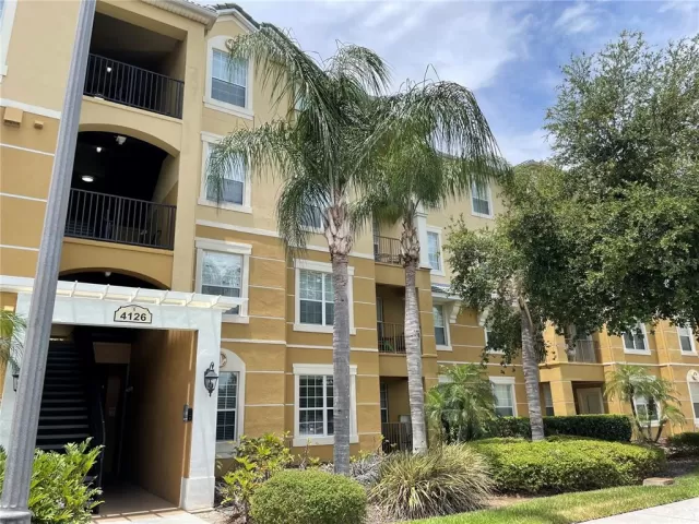 MLS: O5948739 Condo For Sale