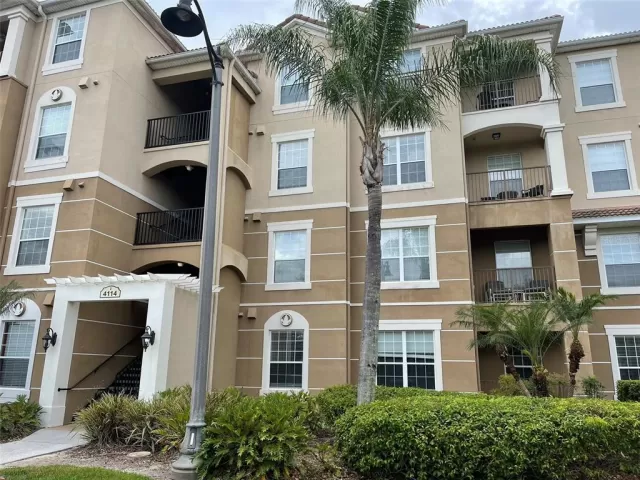 MLS: O5948781 Condo For Sale