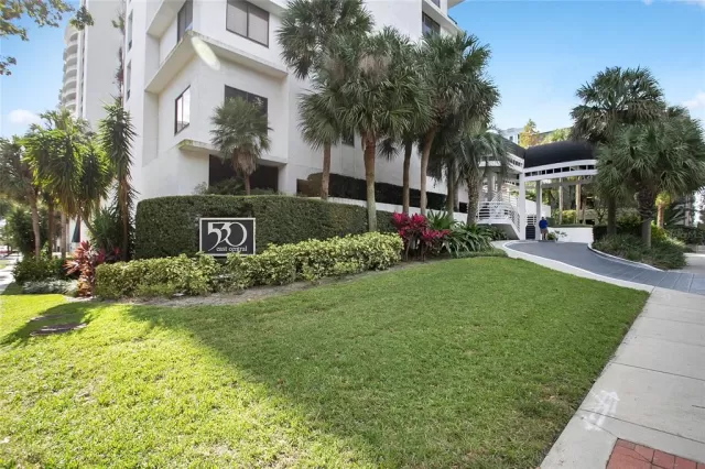 MLS: O5948856 Condo For Sale