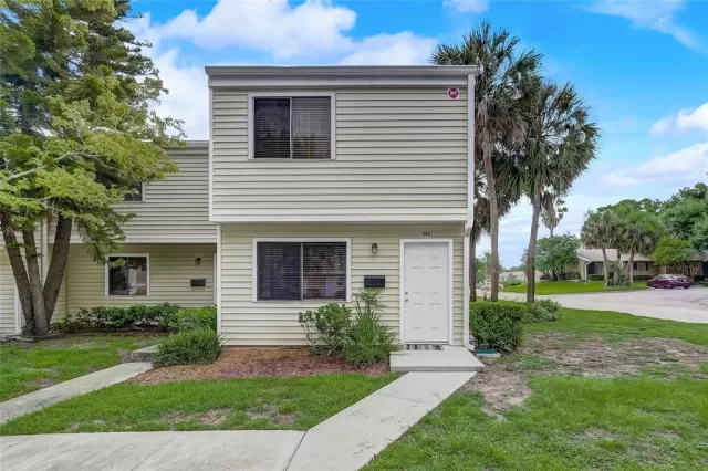 MLS: O5948895 Condo For Sale