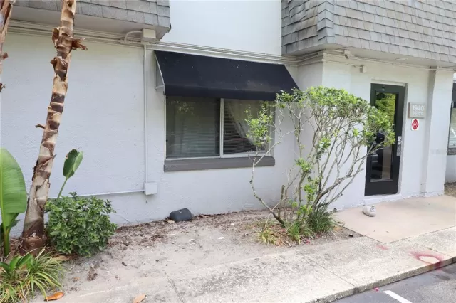 MLS: O5948936 Condo For Sale