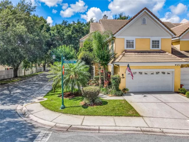 MLS: O5949079 Condo For Sale