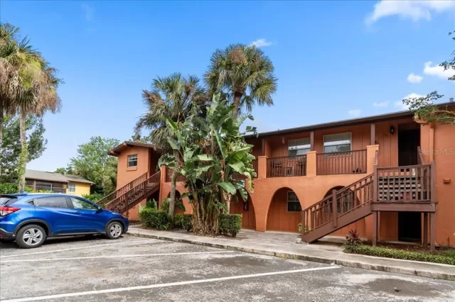 MLS: O5949318 Condo For Sale