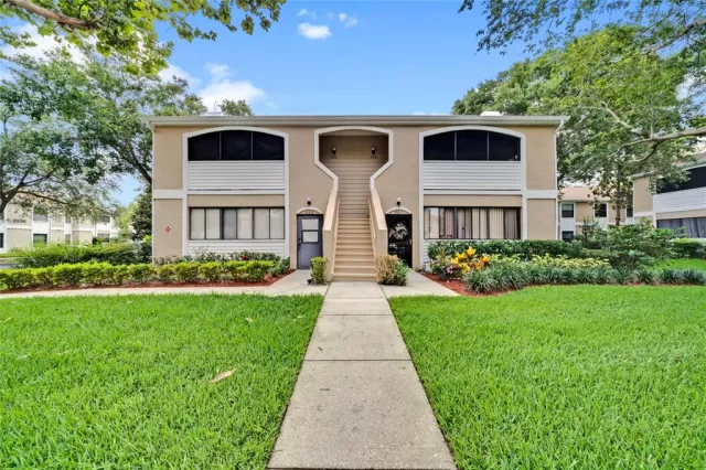 MLS: O5949788 Condo For Sale