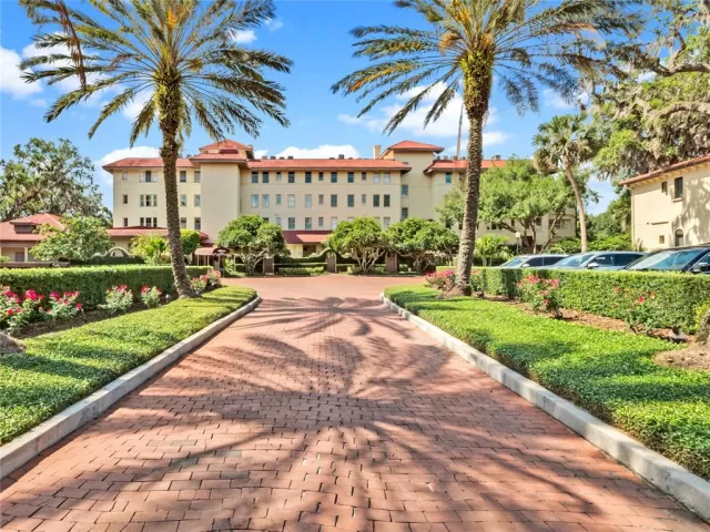 MLS: O5950302 Condo For Sale