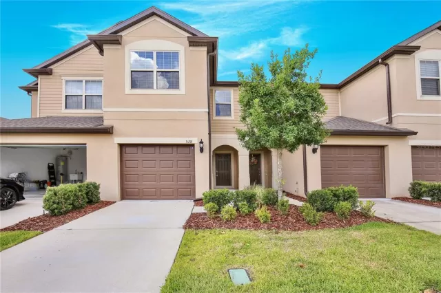 MLS: O5951211 Condo For Sale