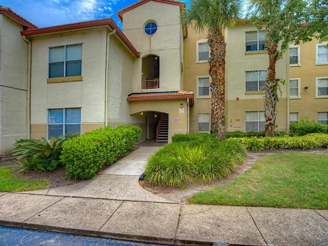 MLS: O5951355 Condo For Sale