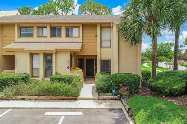 MLS: O5952455 Condo For Sale