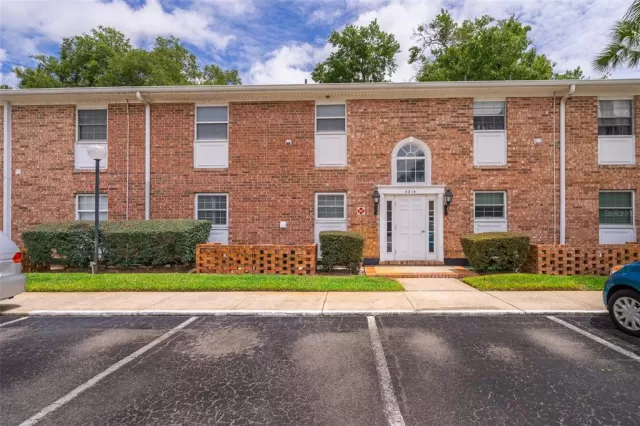 MLS: O5952664 Condo For Sale