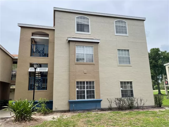 MLS: O5952902 Condo For Sale