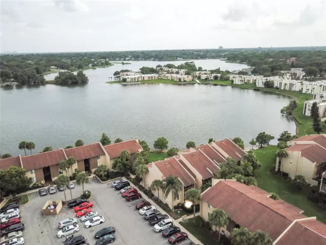 MLS: O5953066 Condo For Sale