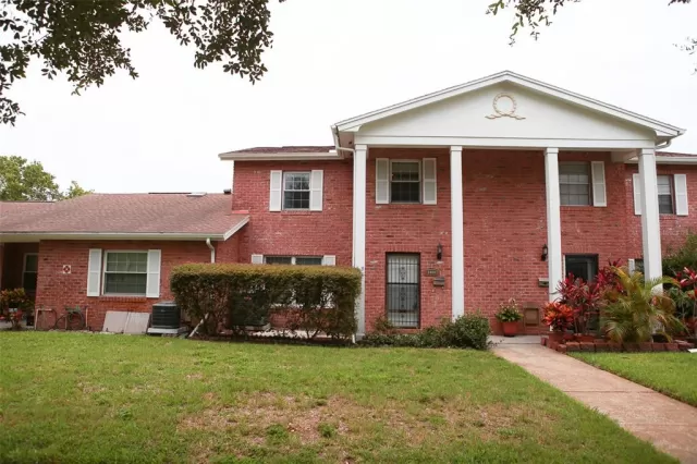 MLS: O5953199 Condo For Sale