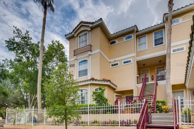 MLS: O5953355 Condo For Sale