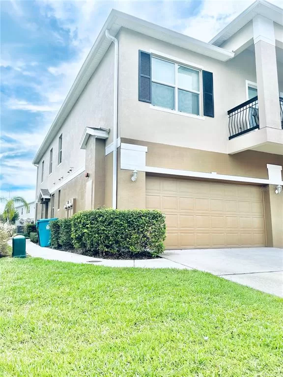 MLS: O5953696 Condo For Sale