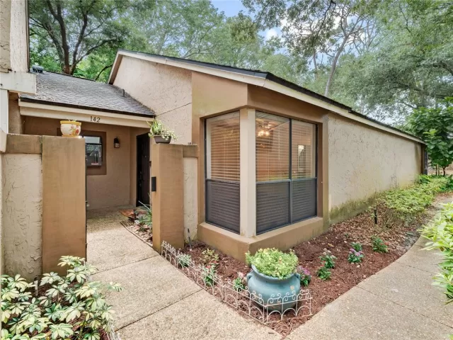 MLS: O5954055 Condo For Sale