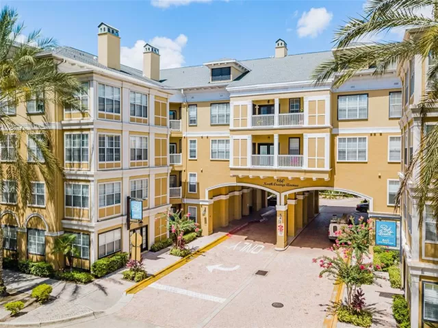 MLS: O5954400 Condo For Sale