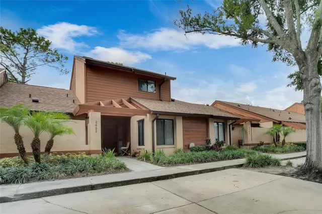 MLS: O5955103 Condo For Sale