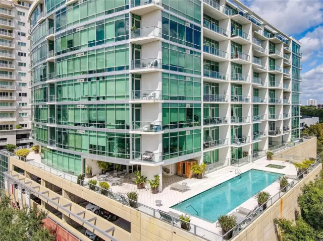 MLS: O5955302 Condo For Sale