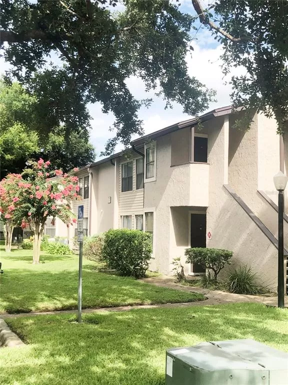 MLS: O5955892 Condo For Sale