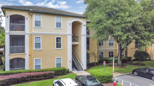 MLS: O5956093 Condo For Sale