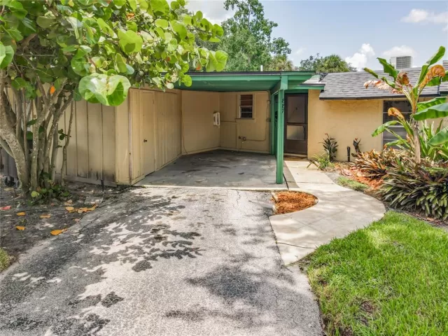 MLS: O5956208 Condo For Sale