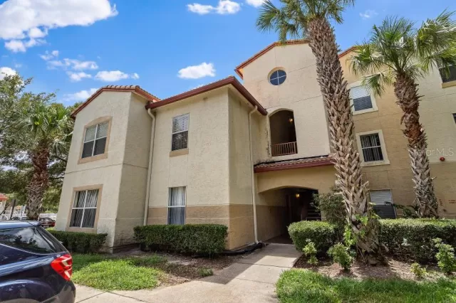 MLS: O5957149 Condo For Sale