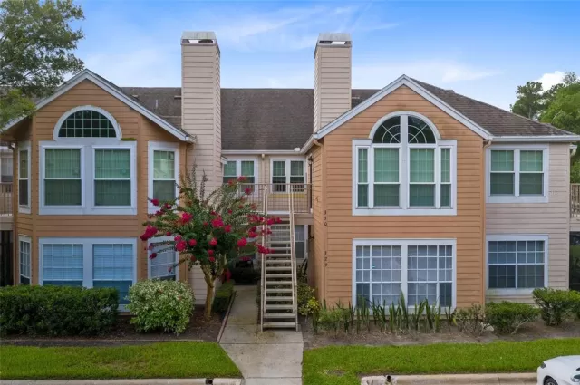 MLS: O5957413 Condo For Sale