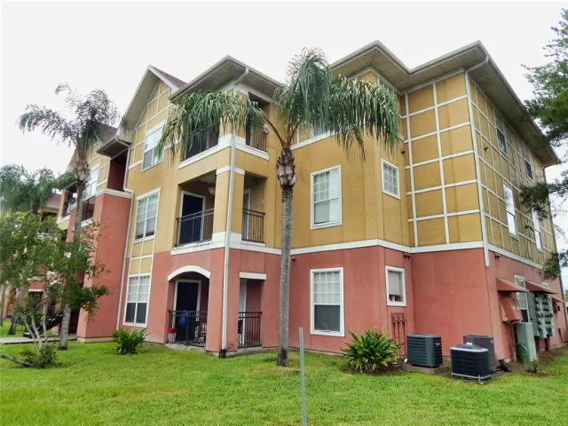 MLS: O5957438 Condo For Sale