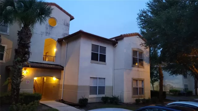 MLS: O5958028 Condo For Sale