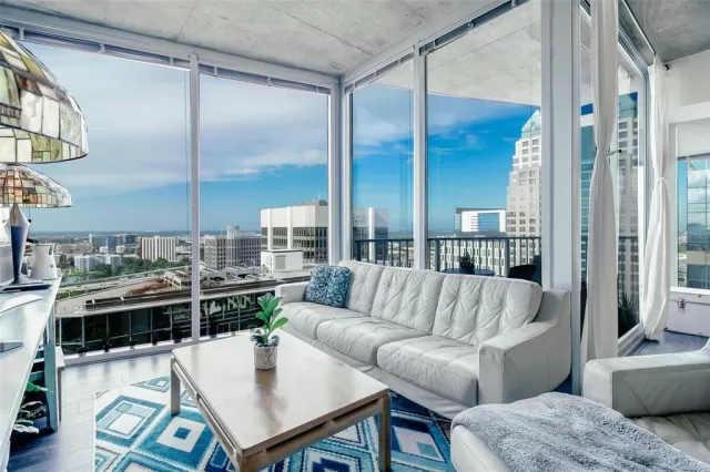 MLS: O5958303 Condo For Sale