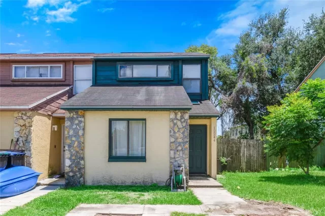 MLS: O5958368 Condo For Sale