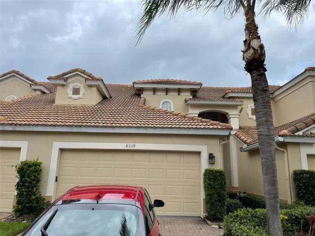 MLS: O5958735 Condo For Sale