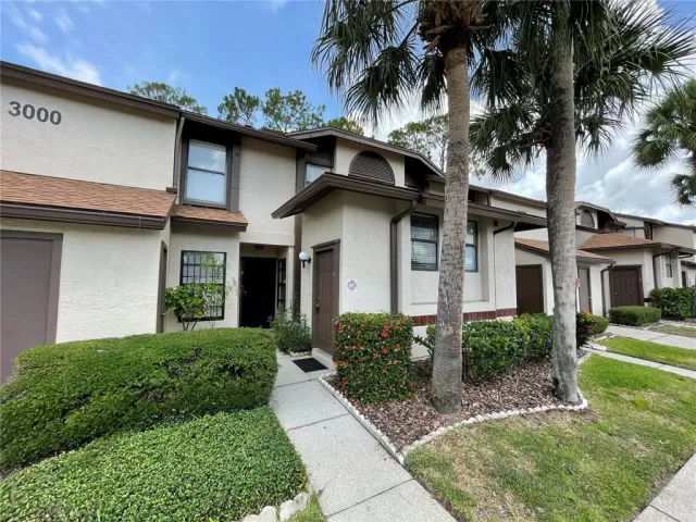 MLS: O5959653 Condo For Sale