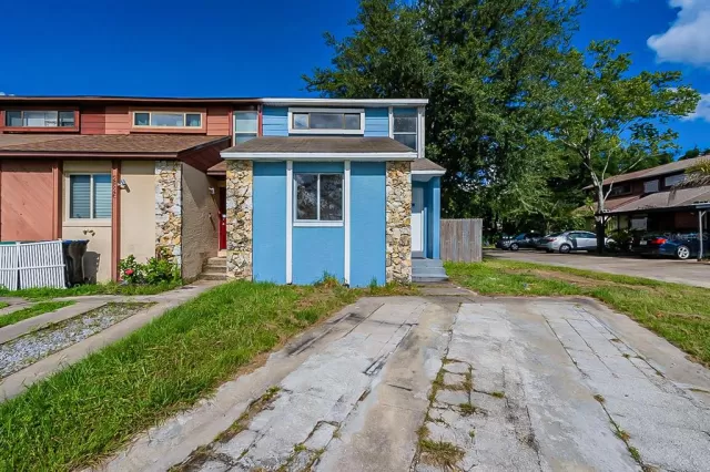 MLS: O5959684 Condo For Sale