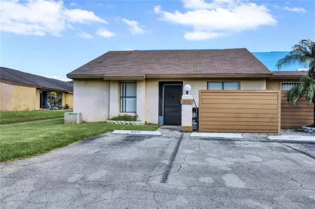 MLS: O5960491 Condo For Sale