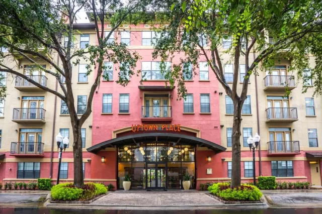 MLS: O5961009 Condo For Sale