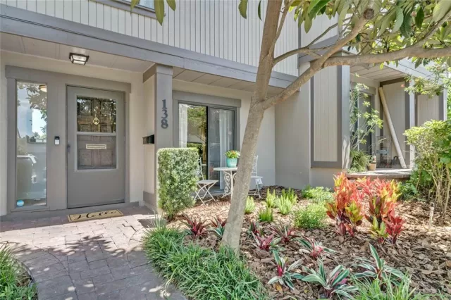 MLS: O5962445 Condo For Sale