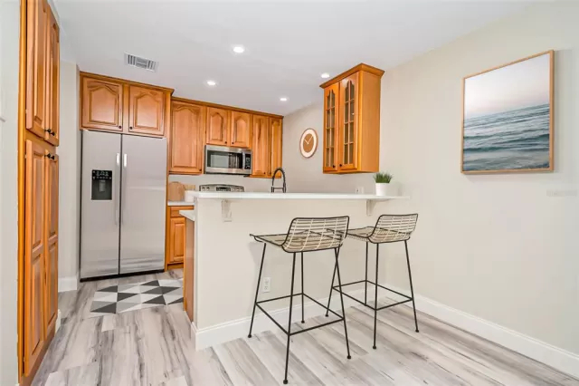 MLS: O5962704 Condo For Sale