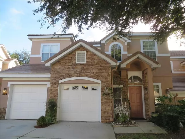 MLS: O5963040 Condo For Sale