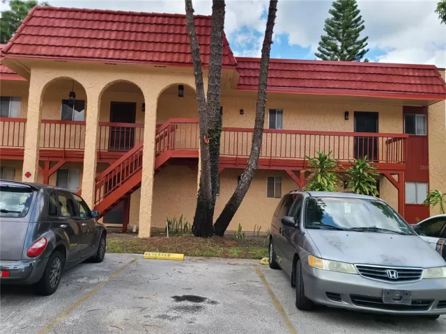 MLS: O5963196 Condo For Sale