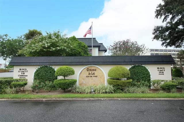 MLS: O5963201 Condo For Sale