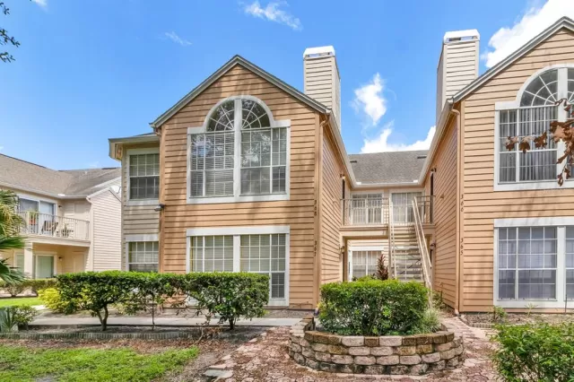 MLS: O5964408 Condo For Sale