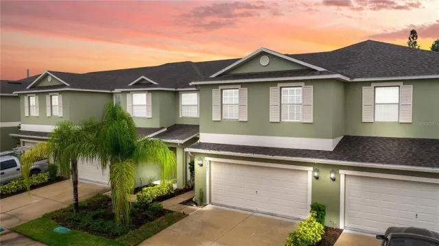 MLS: O5965096 Condo For Sale