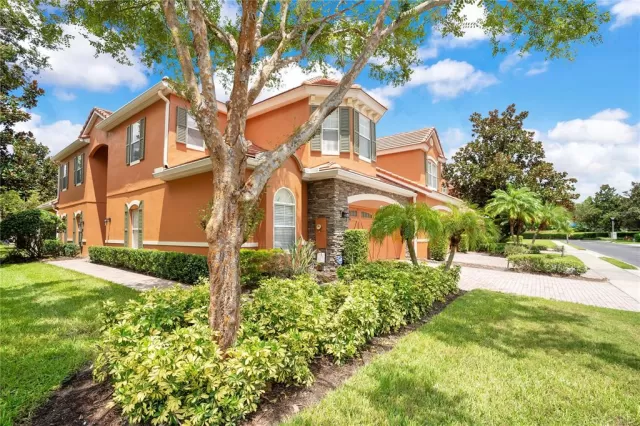 MLS: O5965661 Condo For Sale